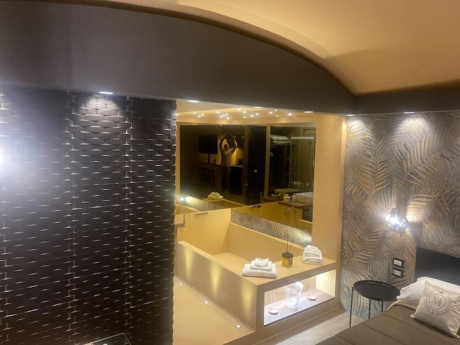 Montesantogroup Suite House Nel Centro Di Napoli Екстер'єр фото
