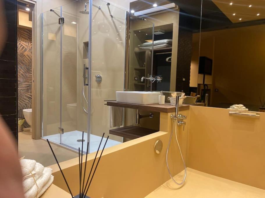 Montesantogroup Suite House Nel Centro Di Napoli Екстер'єр фото