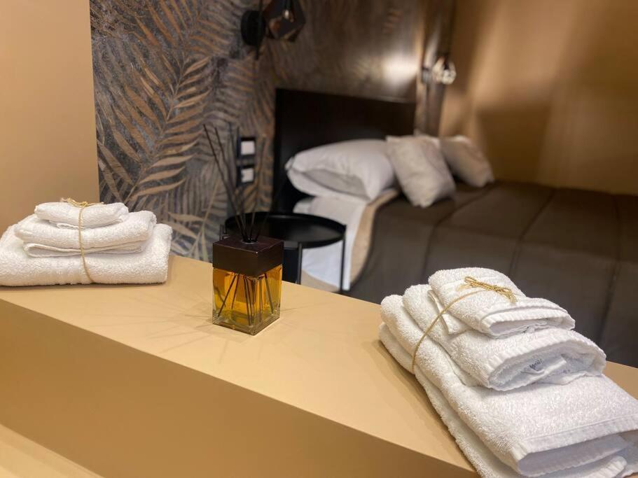 Montesantogroup Suite House Nel Centro Di Napoli Екстер'єр фото